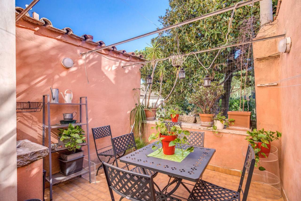 Guesthouse O Affittacamere Casa Fienaroli 2 Рим Екстер'єр фото