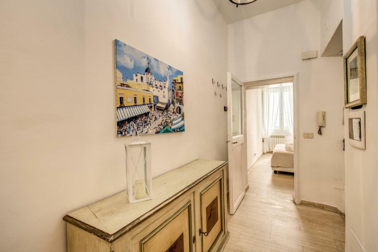 Guesthouse O Affittacamere Casa Fienaroli 2 Рим Екстер'єр фото
